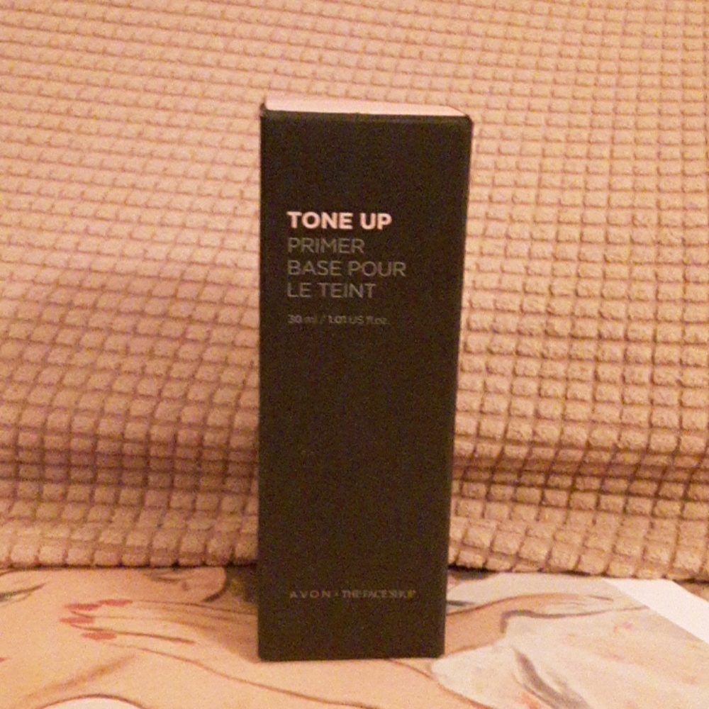 Face Primer - Picture 4 of 8